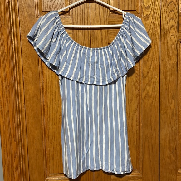 like new Old Navy Striped Drop Shoulder Top - Picture 2 of 3